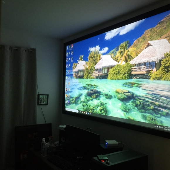 Digital Multimedia DLP Projector w/DVI, VGA, USB & Speaker - 800x600, 1600 Lumen - Picture 13 of 13